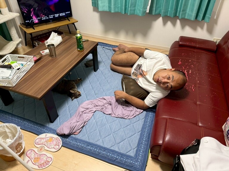 きしたかの・高野さんと愛猫・ごま吉。