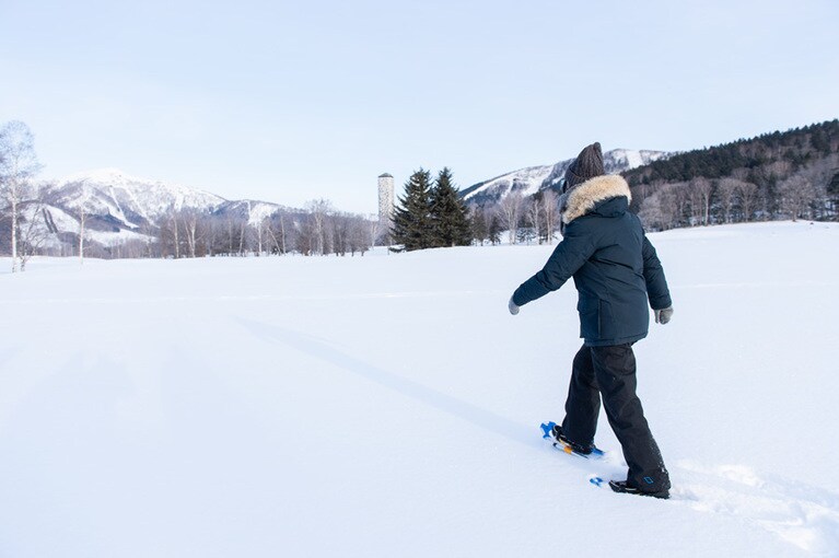 雪の上に足跡を初めてつけるのは、なんともいえない気持ちよさ！