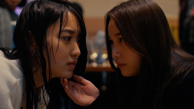 『チェイサーゲーム W パワハラ上司は私の元カノ』。©「チェイサーゲームW」製作委員会