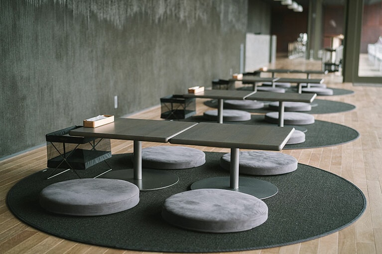 Snow Peak FIELD SUITE SPA HEADQUARTERS［新潟／雪峰温泉］スノーピークイート。