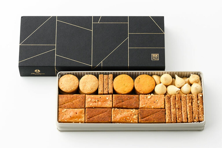 塩味サブレ 露地 7種類入り 5,200円／The Okura Tokyo デリカテッセン シェフズガーデン