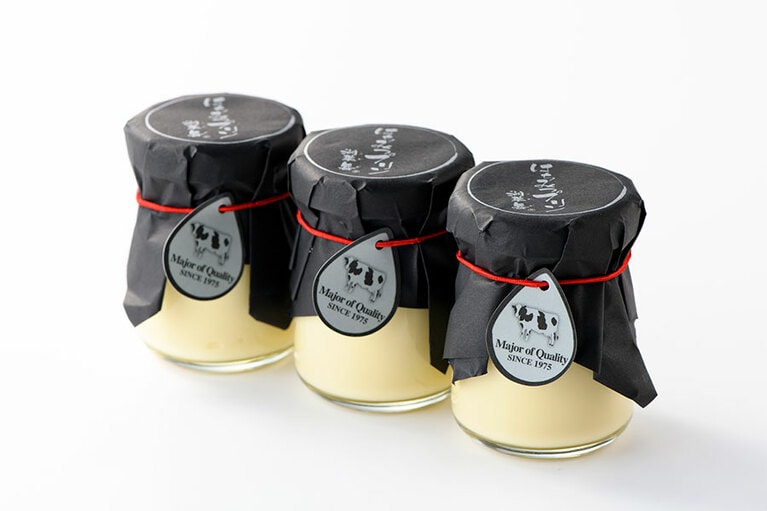 【滋賀】湖華舞(こかぶ)の「はちみつプリン」各324円(80g)。