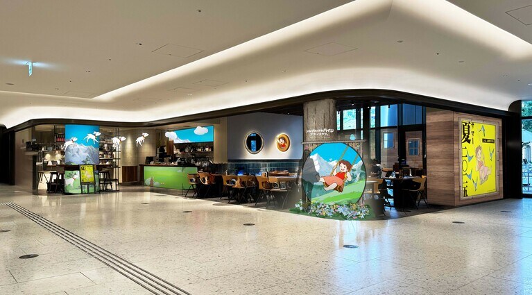 「アルプスの少女ハイジ ブランコカフェ」も登場。©ZUIYO 「アルプスの少女ハイジ」公式HP www.heidi.ne.jp