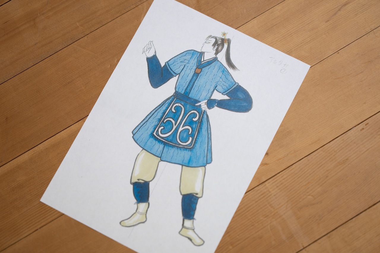 デザイナーさんが描いた衣裳のイメージ。