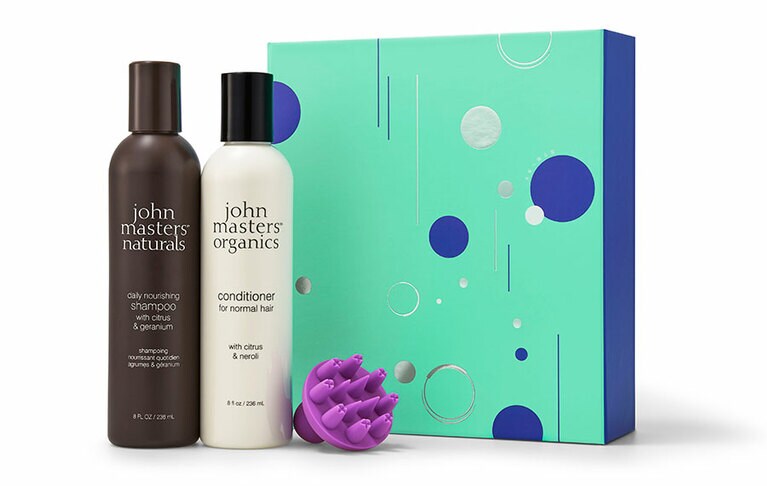 “未来へ降る雪”＜C＆G・C＆N＞ C＆Gシャンプー 236mL、C＆Nコンディショナー N 236mL、スキャルプシェイクブラシ ミニ 5,720円(数量限定発売中)。