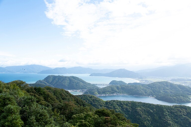 若狭湾国定公園の一部となっている三方五湖。敦賀駅から車で約30分。