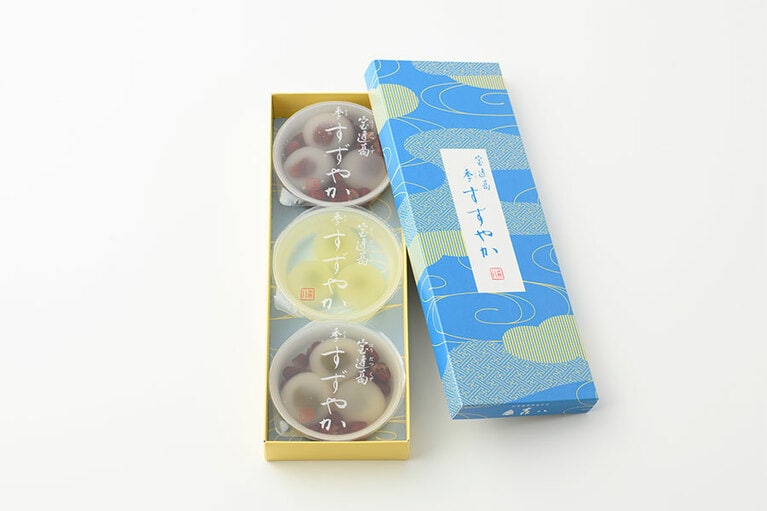 加賀藩御用菓子司 森八「宝達葛 季すずやか」1,080円(3個入り)※6～8月の夏季限定商品／石川県