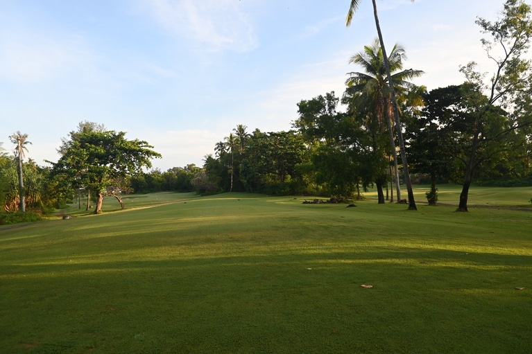 18ホール、チャンピオンシップ・ゴルフコースも併設しています。