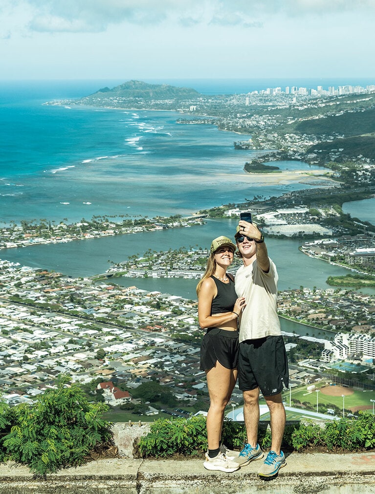 Koko Crater Tramway（ココ クレーター トラムウェイ）。
