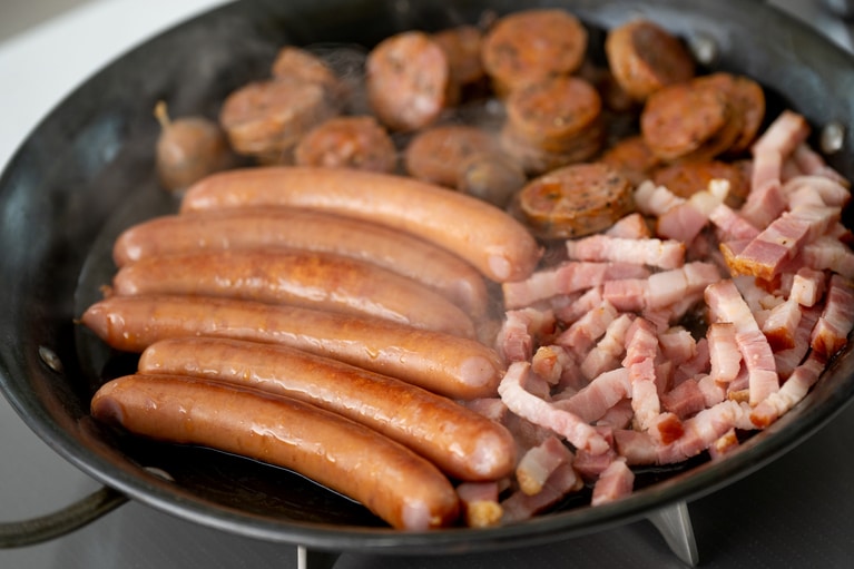 焼いているだけで、食欲をそそる香りが立ち上る！