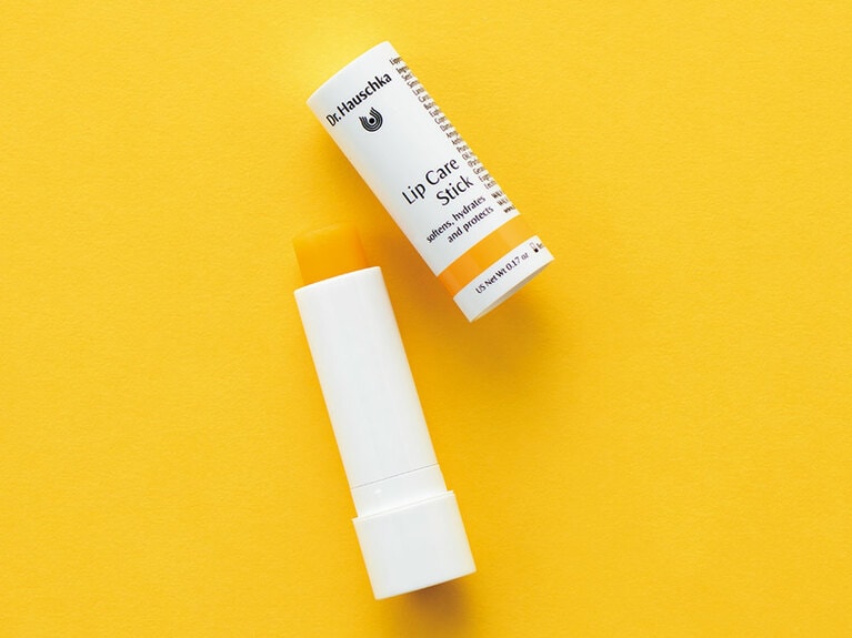リップケアスティック 4.8g 1,980円／Dr.ハウシュカ