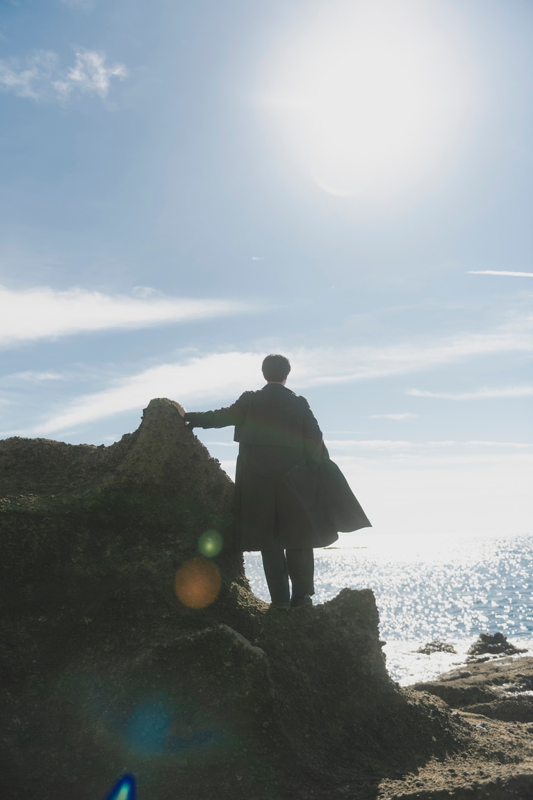 佐渡・宿根木に残る原風景に魅せられて。俳優・工藤阿須加さんと江戸時代にタイムスリップ【通いたくなる島、佐渡】