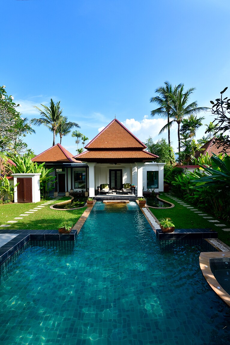 客室は、すべてプール付きの独立したヴィラ。