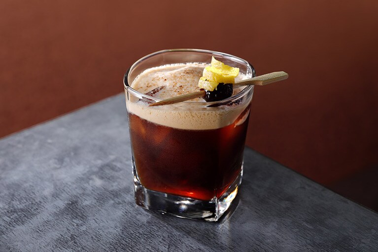 1,200円(税抜)。オーストラリア・シドニーのオリジナルドリンクをアレンジしたもの。