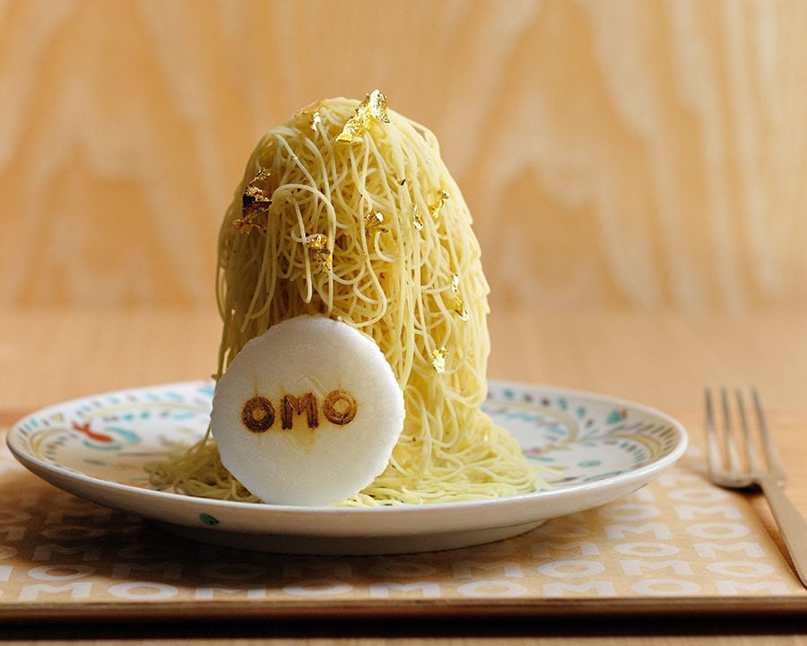 「OMOカフェ」では、自分でクリームを絞る「五郎島金時モンブラン」が人気。1,000円。