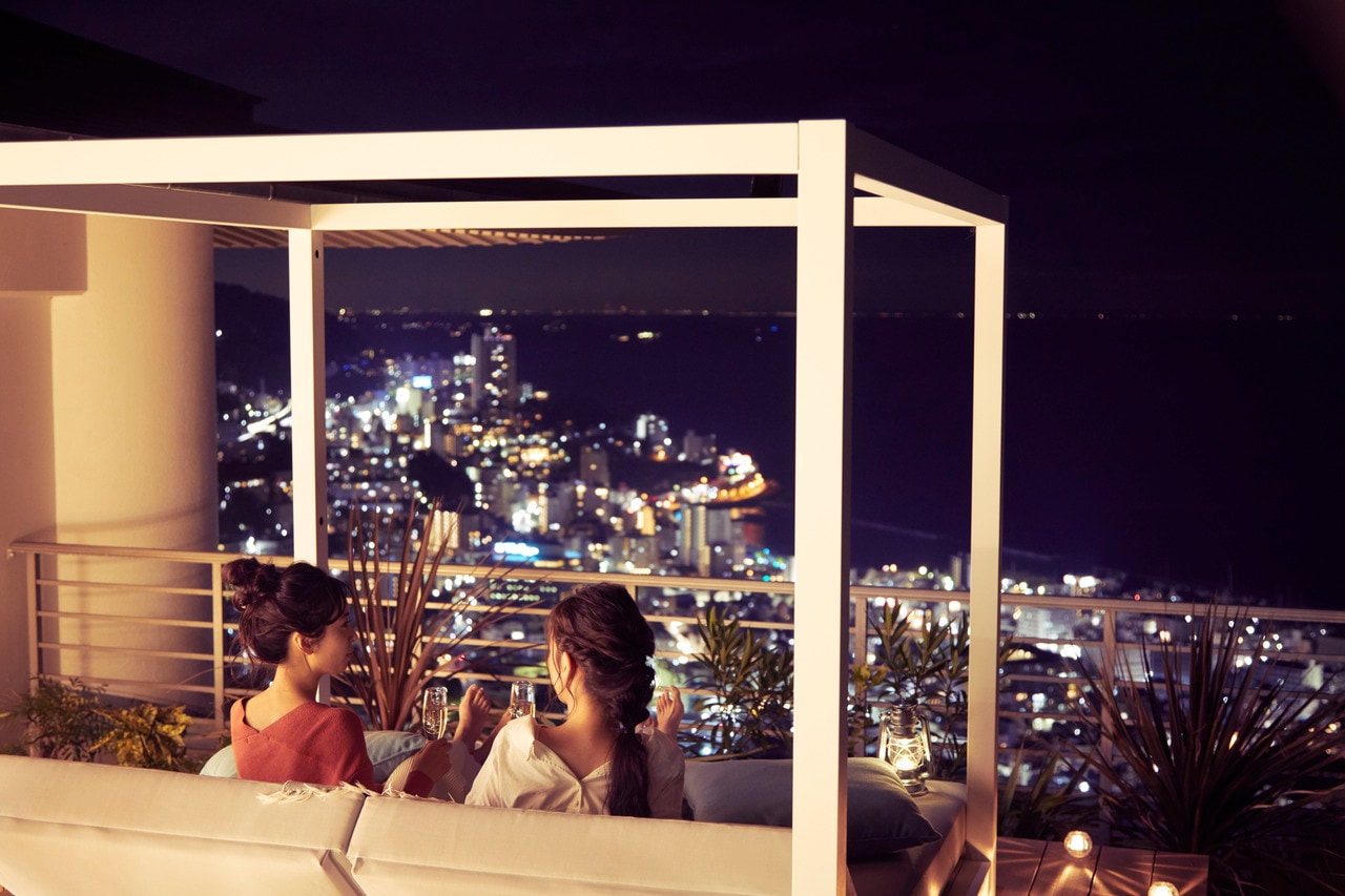 暖かくなったらぜひテラス席へ。