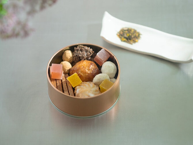 【グルメな石シリーズ ラスト出品】願いを叶える洋菓子＆和菓子セット グレースデュー プレミアム】 ひと口サイズのコラーゲン入りフルーツ