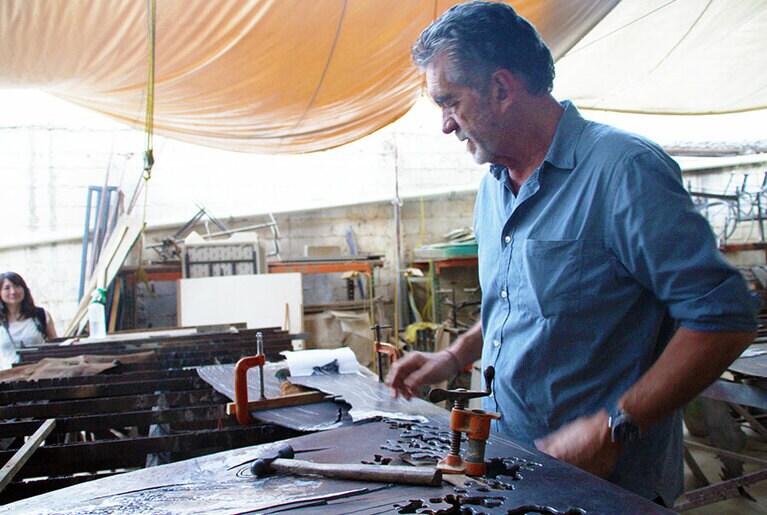 物静かなフリアンさんは「ほかの土地で暮らすなんて、考えたこともないよ」と語ってくれた。