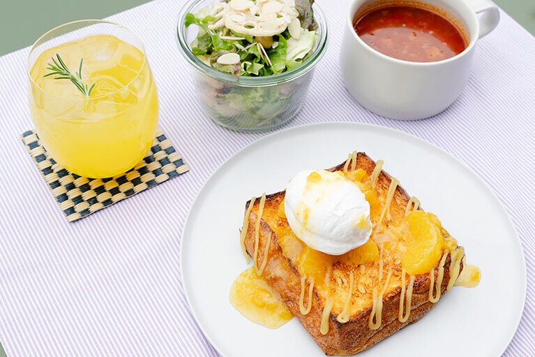 私がいただいたのは「フレンチトーストさつまいも＆シトラス」。熊本の名産品であるさつまいもの甘みと柑橘の爽やかな酸味が相性抜群。