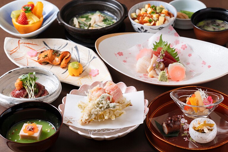 森のスパリゾート 北海道ホテル［北海道／帯広温泉郷］和食夕食。