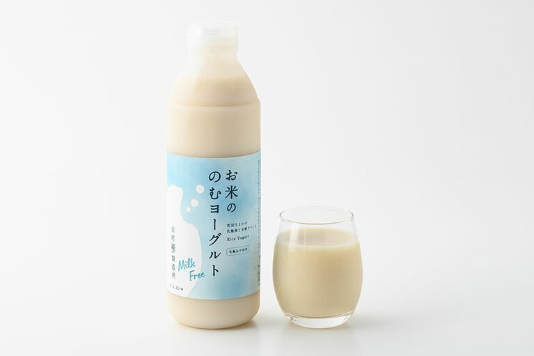 古町糀製造所「お米ののむヨーグルト」720ml 1,080 円／新潟県