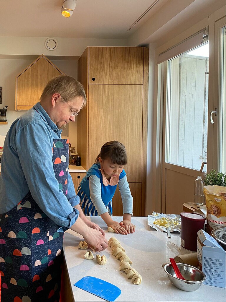 娘さんとのパン作り。