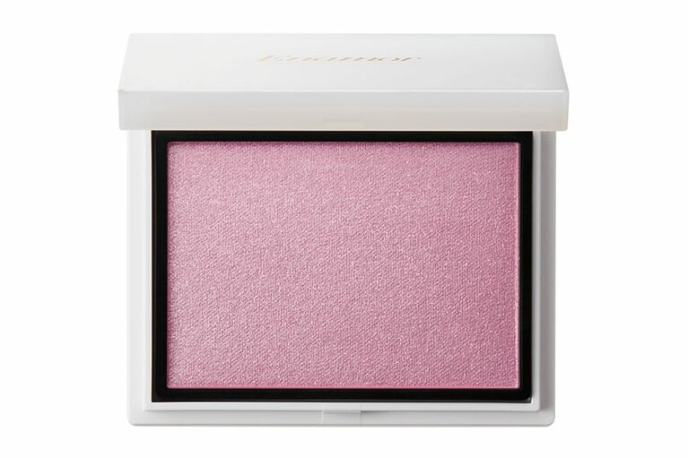 05.Secret kissは、儚い雰囲気のラベンダーピンク。「透明感が上がる」「くすみが飛ぶし、大人世代も使えるラベンダー」と大人気。