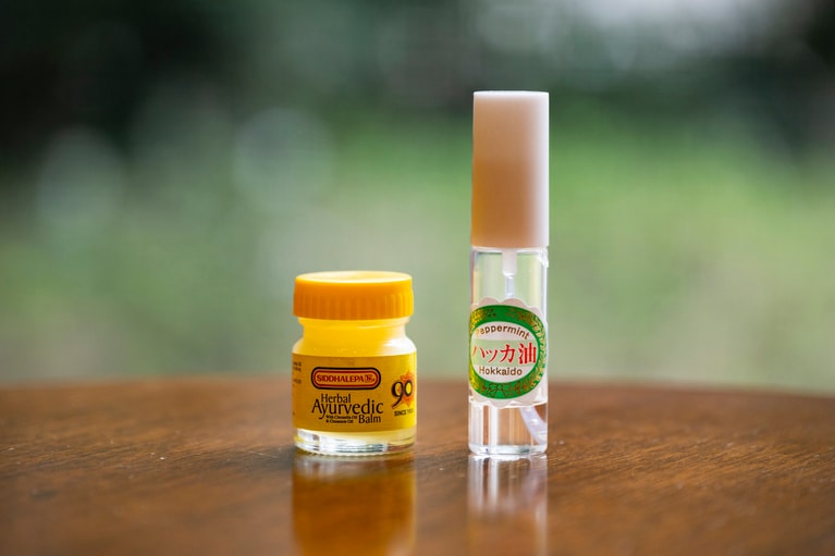スリランカのアーユルヴェーダ バームは通販で購入可能。ハッカ油（864円）はドリンクや料理の香り付けにも使える。