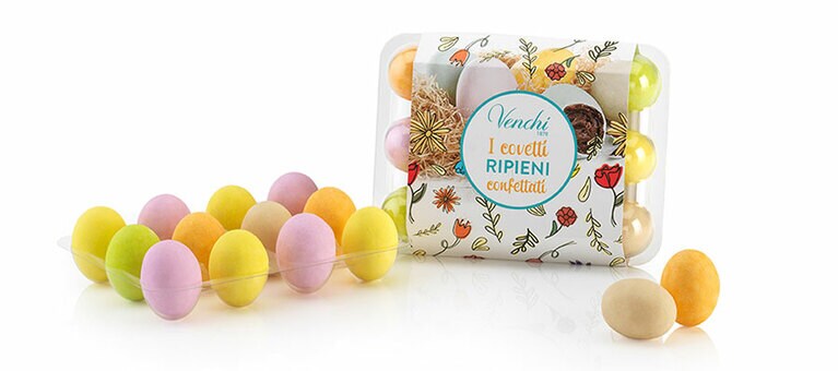 ミディアム キャンディド ミニエッグス パック 2,700円(税込)。カリカリとした砂糖でコーティングした卵型のジャンドゥーヤチョコレート12個入り。