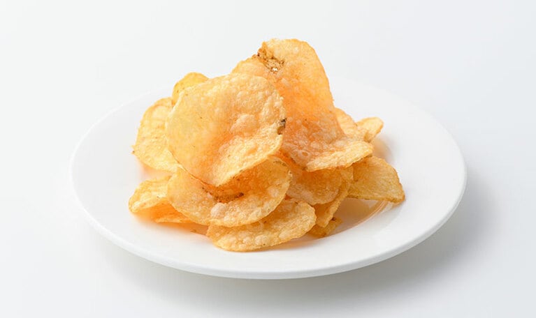日本のポテトチップスよりもポテトが大きくてしっかりした歯ごたえ。