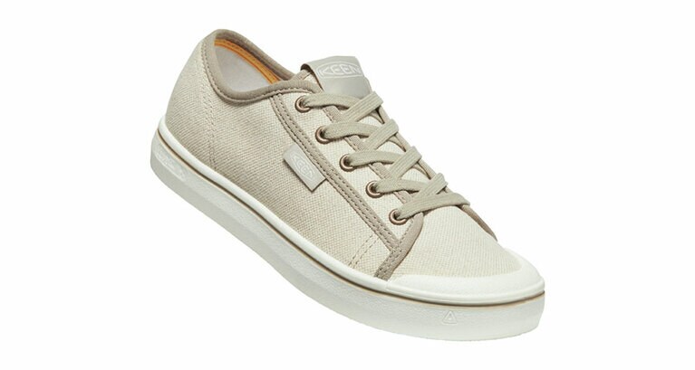 ELSA SNEAKER V(エルサ スニーカー ファイヴ) 11,000円