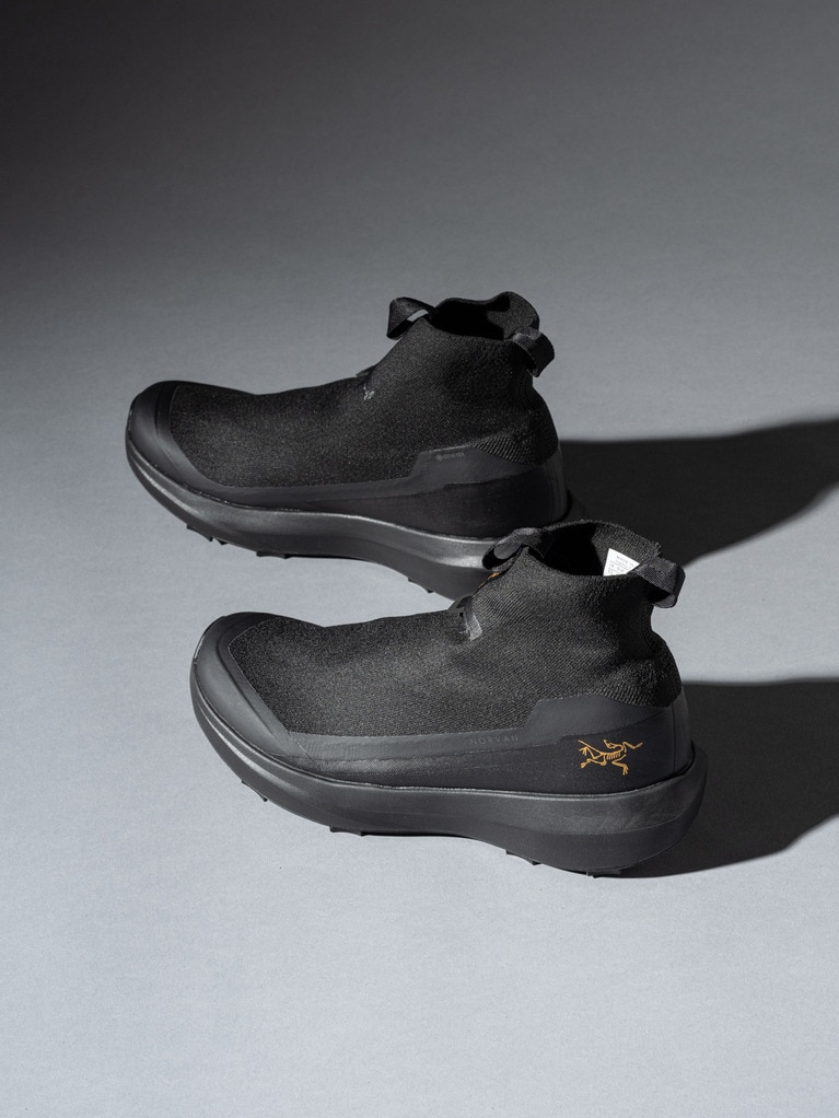 アークテリクス“NORVAN 4 NIVALIS WOMEN”／42,900円