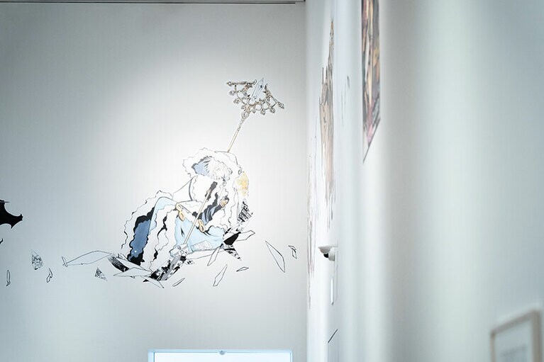 「CLAMP展」国立新美術館　2024年　展示風景。©CLAMP・ShigatsuTsuitachi CO.,LTD. ©C,ST/CEP