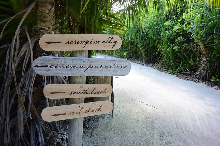 緑いっぱいのメドゥファル島。