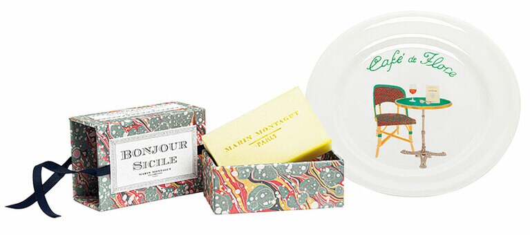 左；ソープ 19ユーロ、右：小皿 55ユーロ。