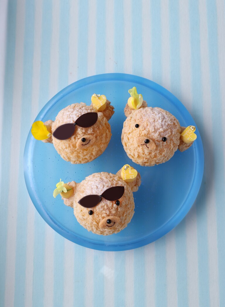 “クマさんシュー エテ ～マンゴークリーム入り～”／600円