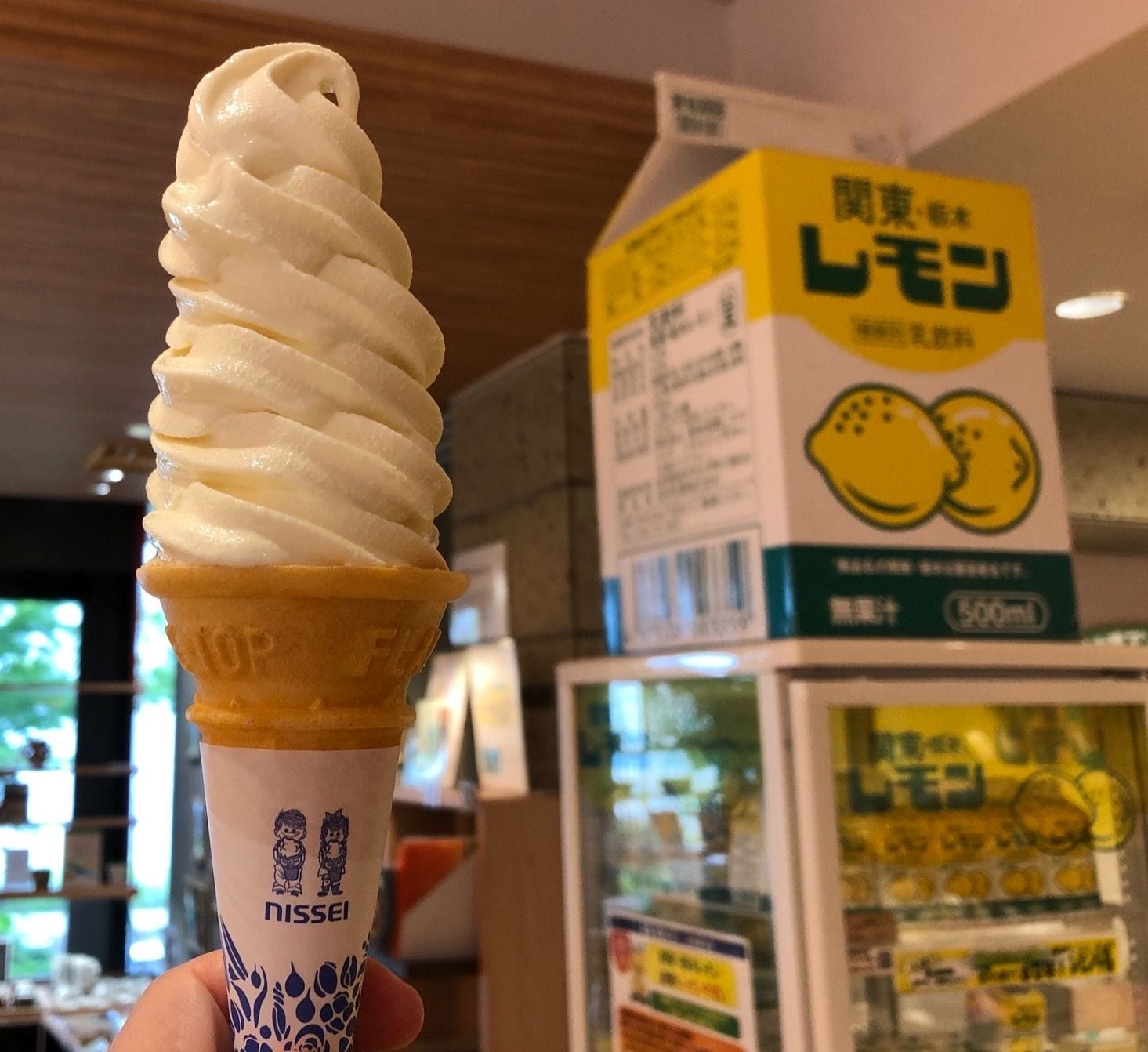 東京ソラマチ内のテナント「とちまるショップ」。栃木県民のソウルドリンク「レモン牛乳」のソフトを都内で食べられるのはここだけ（写真提供：プロソフトクリーマー森川）