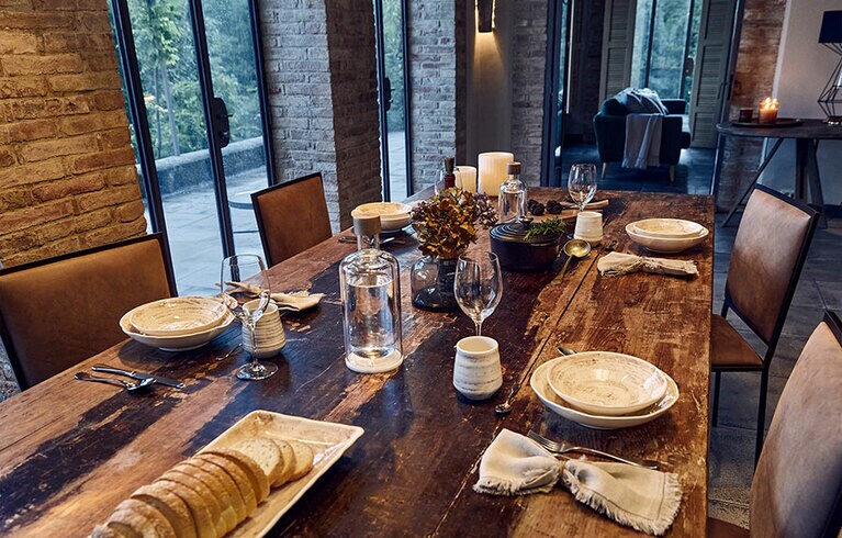 LIFE STYLE COLLECTION“DINING”より。