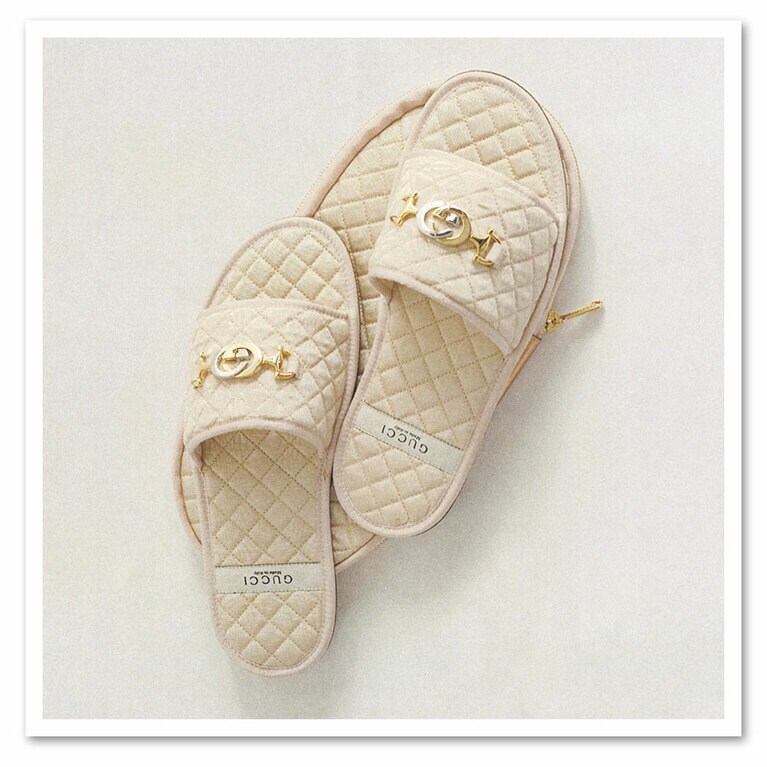 グッチ「スリッパシューズ」116,000円(ケース付き)／グッチ