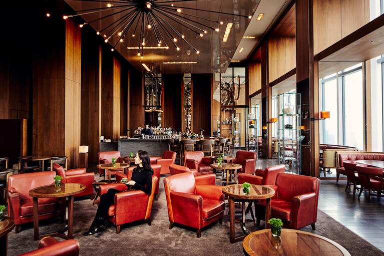 メインダイニング「ザ タヴァン グリル＆ラウンジ」。