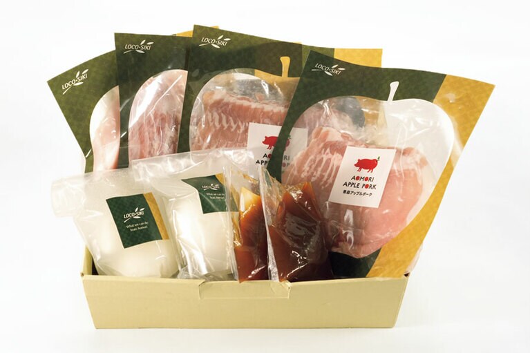 青森アップルポークのチーズしゃぶしゃぶセット［豚バラ400g、豚ロース400g、チーズ・ポン酢各2袋］6,372円／LOCO・SIKI