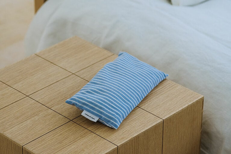 GOOD AFTERDAY アイピロー〈米ぬか×よもぎ〉 22×11×3cm 3,740円／アクタス