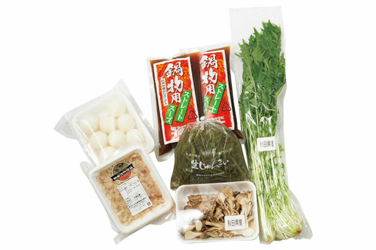 生じゅんさい500g、比内地鶏スープ500ml×2、比内地鶏つみれ150g、だまこもち30g×8、舞茸50g、みず(山菜)200g 3〜4人前 6,500円