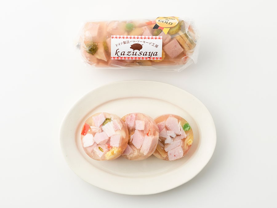 ハム・ソーセージ工房 kazusaya「シンケンアスピック」(ハムと野菜のゼリー寄せ) 200g 1,111円。／埼玉県