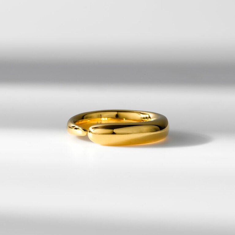 Khartoum Stacking Ring 29,700円／KHIRY