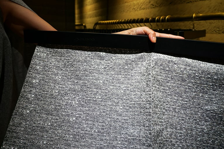 芸術品のようなテキスタイルコレクションもずらり。