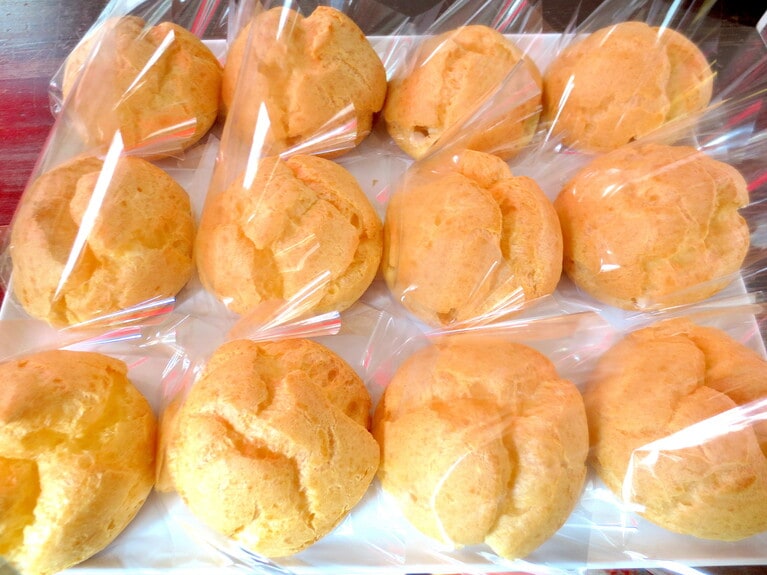 できたてのシュークリーム。