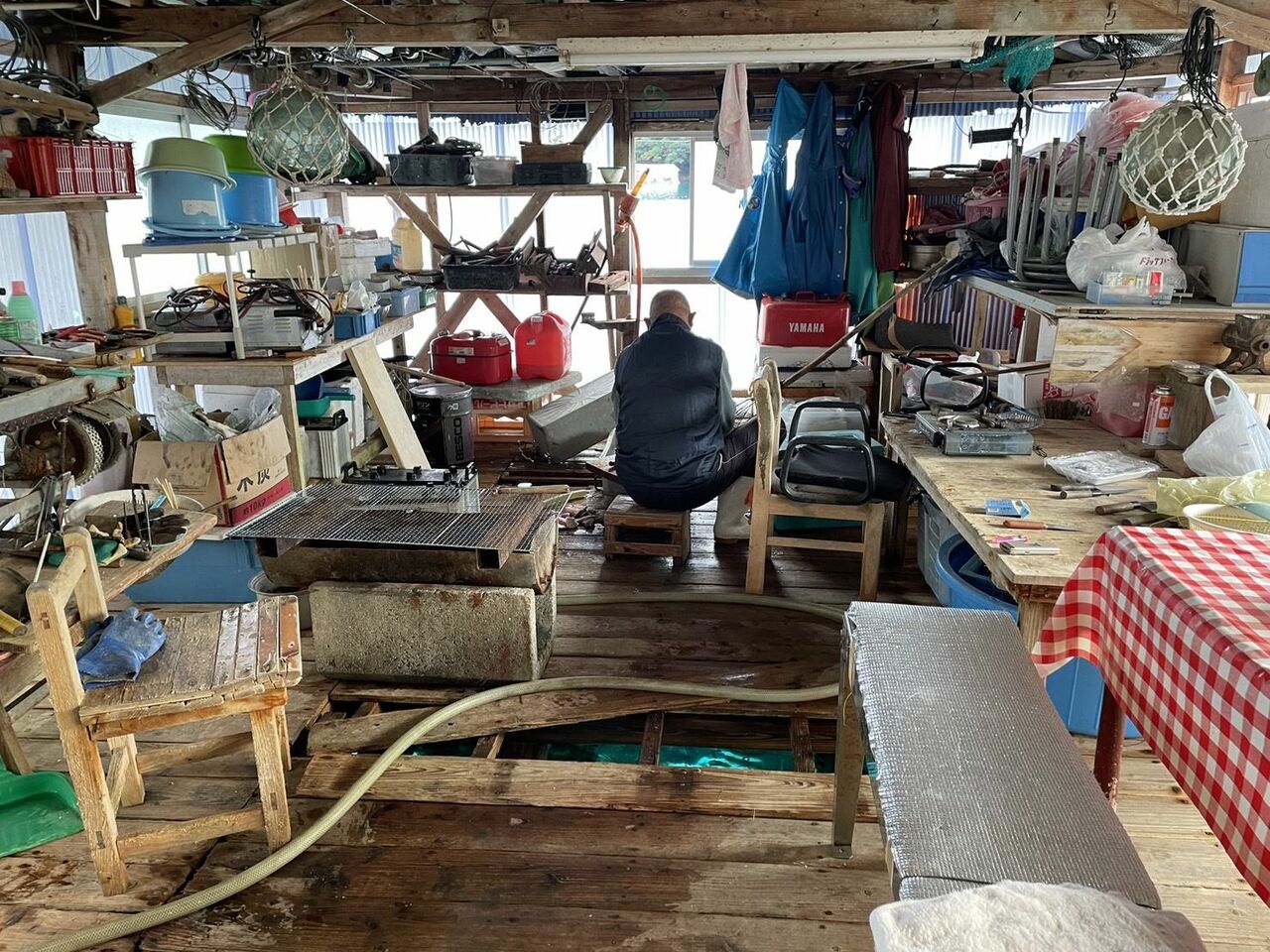 小屋の中