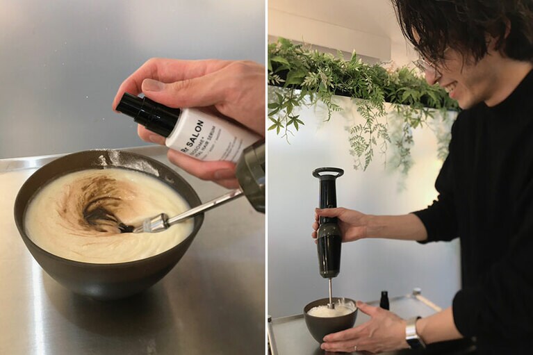 高濃度ヘマチン（エクソソーム入り）美容液も加えたら（左写真）、しっかりと混ぜ合わせます（右写真）。