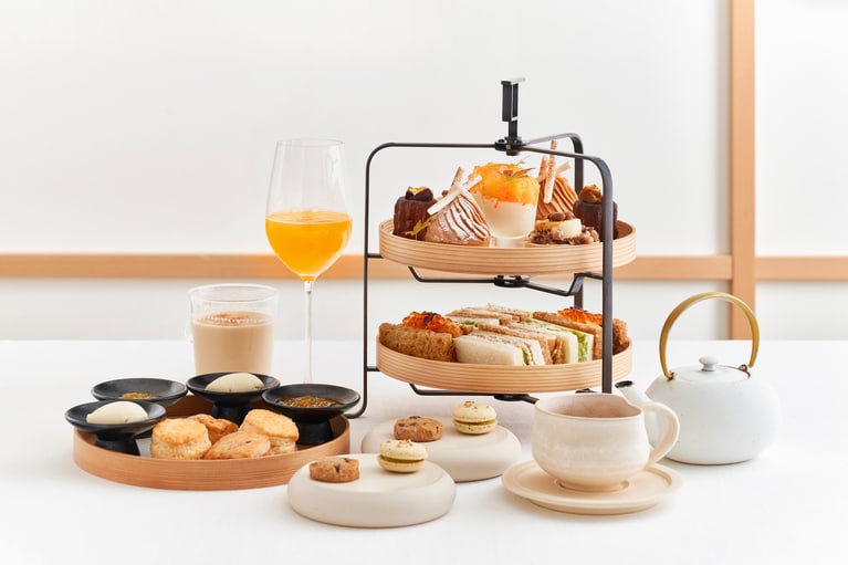 「栗と柿のアフタヌーンティー」のイメージ。1名8,500円（税・サ込）、要予約。